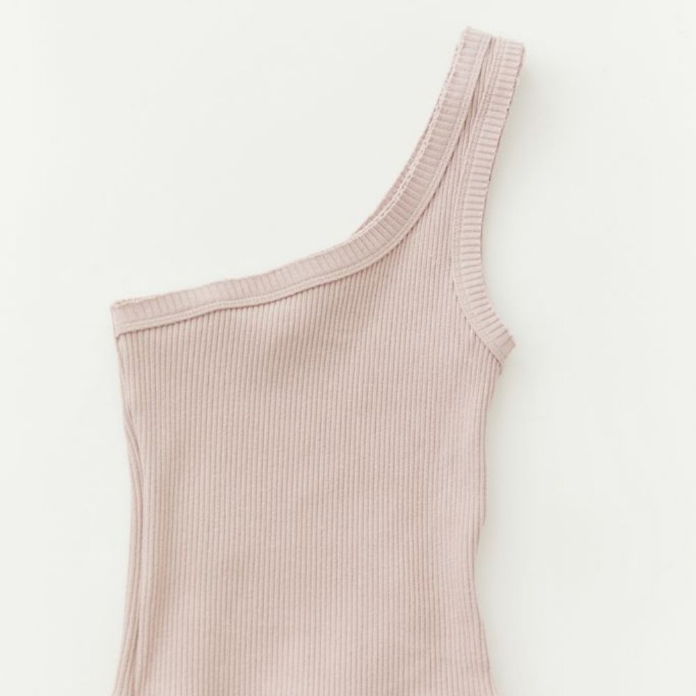 Urban Outfitters RoseGold Side Ribbed Tank Top Size Medium - Picture 2 of 4